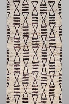 A runner carpet, Marocco Design, ca 374 x 80 cm.