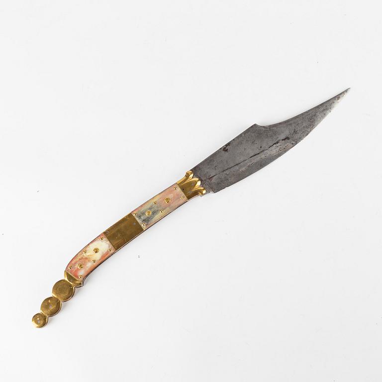 A Spanish folding knife from around 1900.