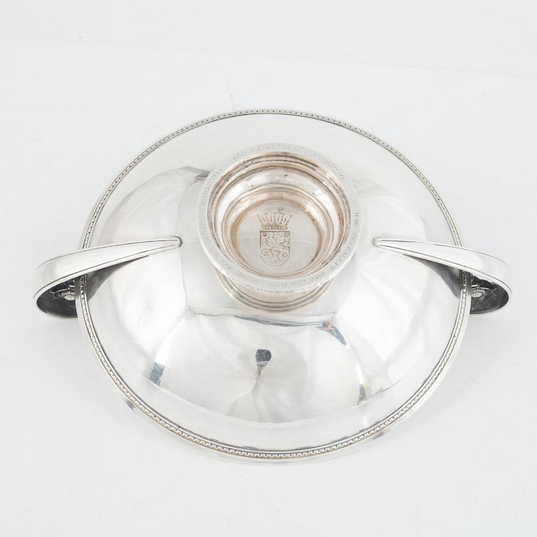 Atelier Borgila, a sterling silver bowl on foot, Stockholm 1930.