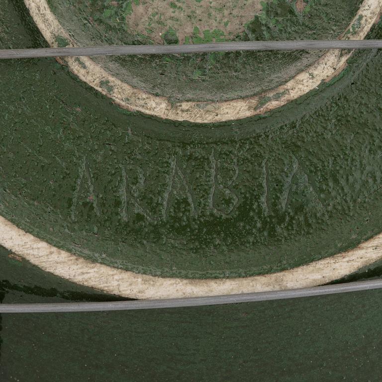 Birger Kaipiainen, a decorative plate signed Kaipiainen Arabia.