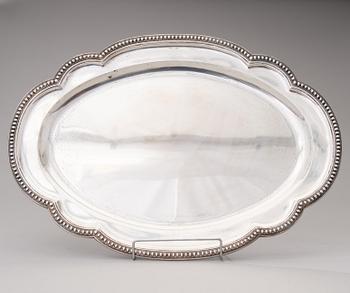 ROBERT HENNELL III
BRICKA, sterling silver, London 1867.