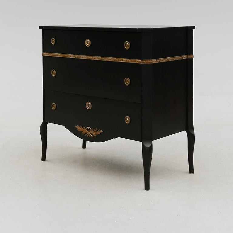 BYRÅ, gustaviansk stil, 1900-talets andra hälft.