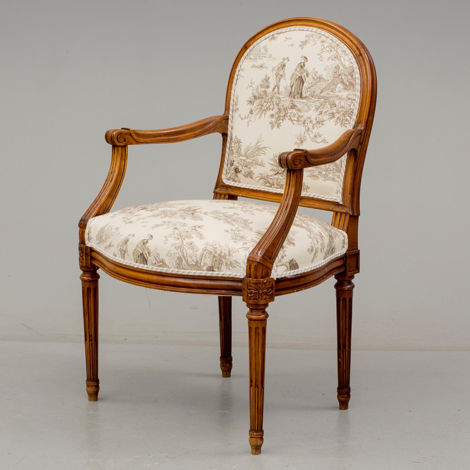 KARMSTOL, Louis XVI-stil, Frankrike, 1900-talets första hälft.