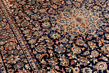 A carpet, Najafabad, 439 x 293 cm.