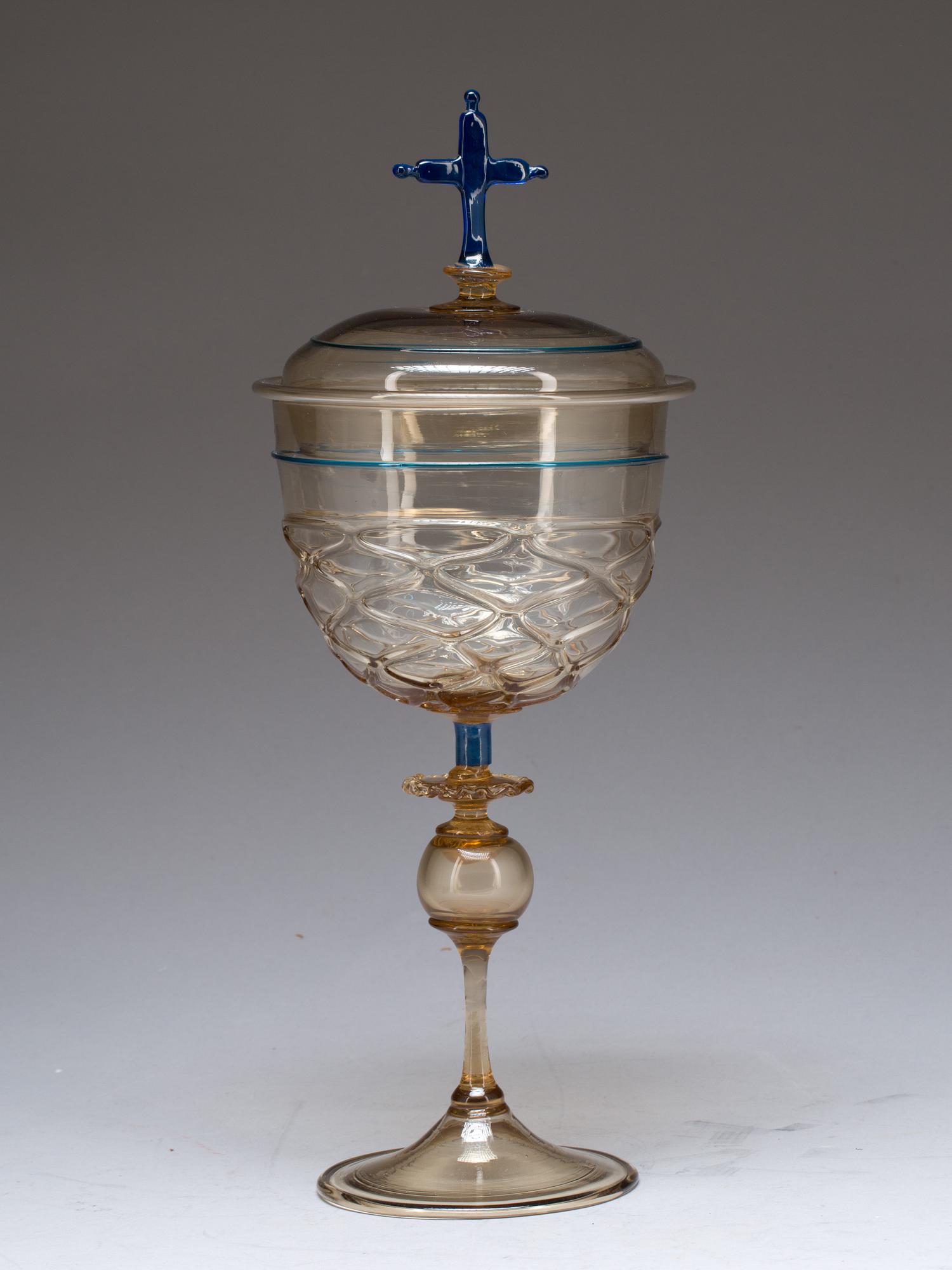 POKAL MED LOCK, glas, 1900-tal.