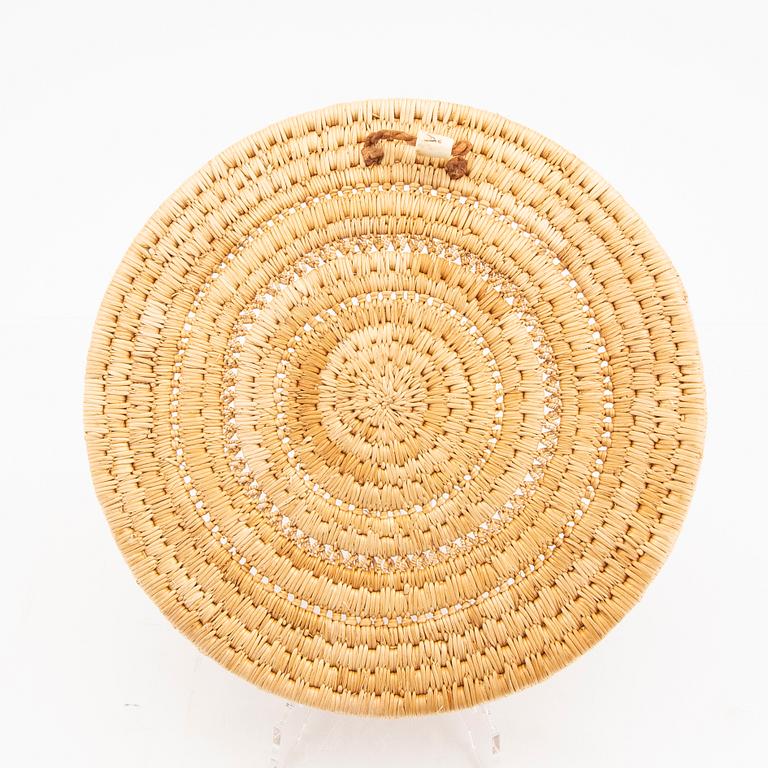 Margit Kitok-Åström,  Malmberget, ostform, rotarbete, signerad MKÅ.