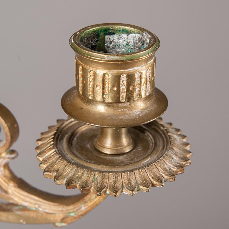 KANDELABRAR, ett par, mässing, 1800-tal.