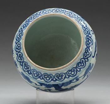 A blue and white jar, Ming dynasty, 17th Century.