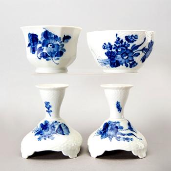 Royal Copenhagen, dinner service "Blue flower", 43 pcs Denmark mid / second half of the 20th century.