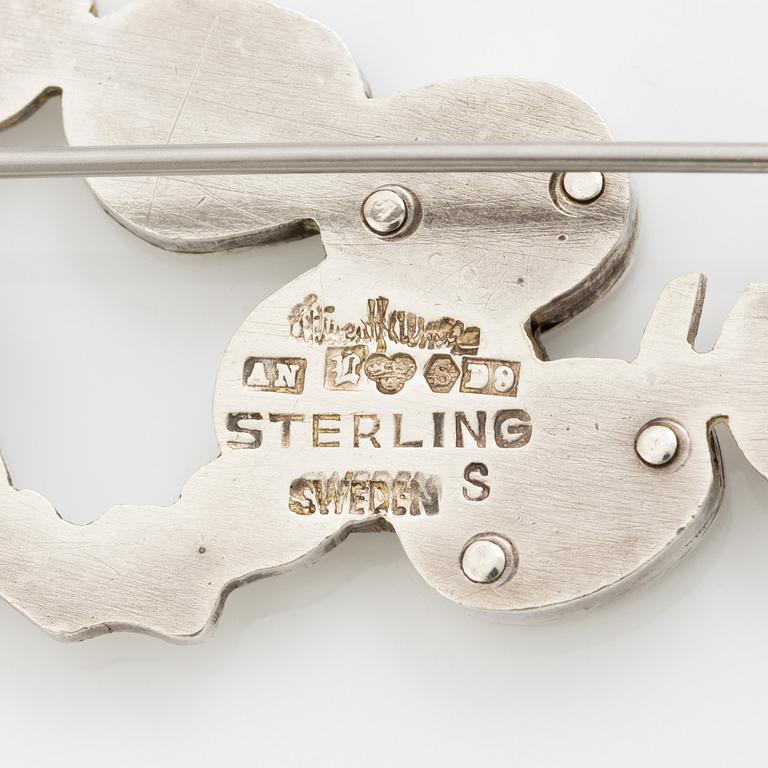 Wiwen Nilsson, brosch i form av kvist, sterlingsilver, Lund 1954.