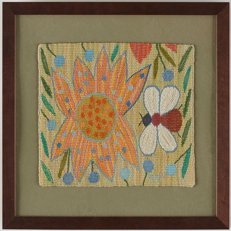 Ann-Mari Lindbom, gift Forsberg, A TEXTILE, "Bilöpare", a tapestry variant, ca 27,5 x 30 cm, signed AMF, framed (with the frame ca 44 x 43,5 cm).