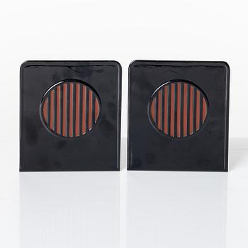 Marianne Brandt, Ruppelwerk Gotha Germany, attributed to, a pair of bookends, 1930s.