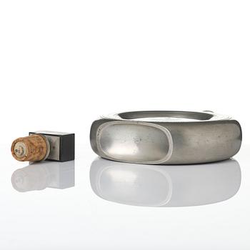 Sylvia Stave, Decanter, cigarette holder, and inkwell, C.G. Hallberg, Stockholm, 1930s.