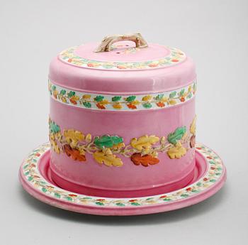 OSTKUPA, porslin, Wedgwood, 1887, England.