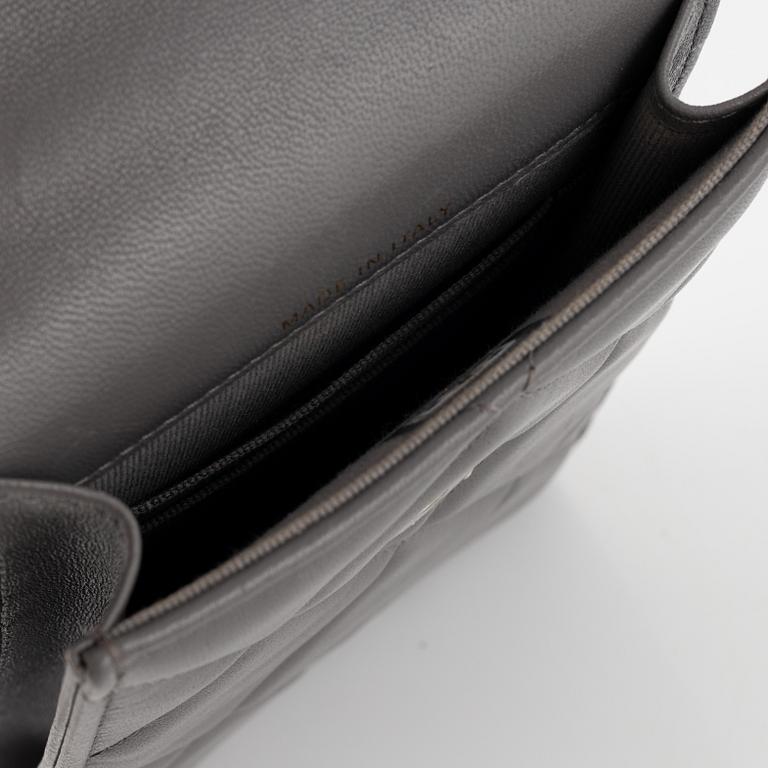 Chanel, väska/mobilväska, 2022-2023.