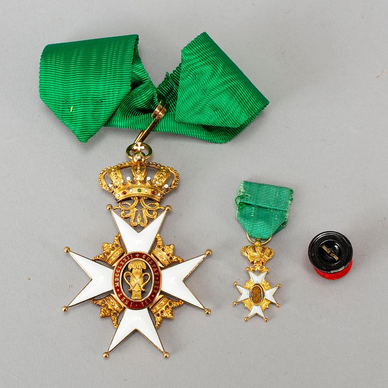 Order of the Vasa, Sweden, in 18 carats gold and enamel.