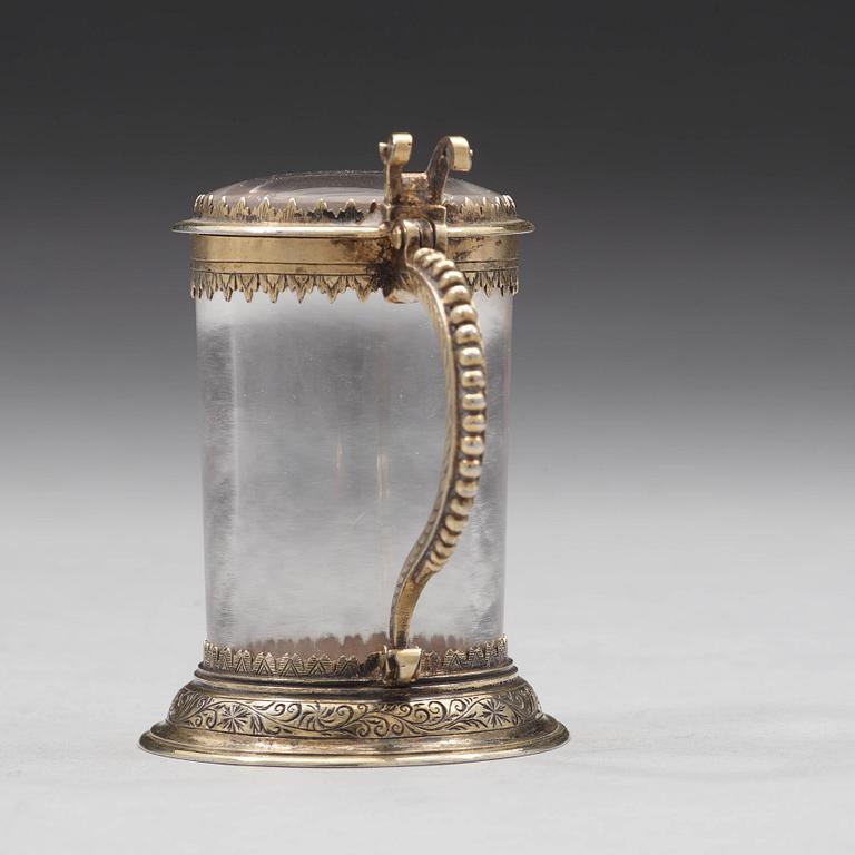 Miniatyrdryckeskanna, ostämplad, förgyllt silver och bergkristall, Tyskland 1600-talets förra hälft, barock.