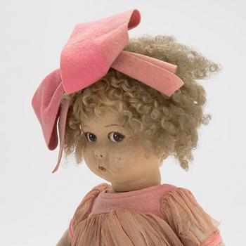 Four Italian 1920s Lenci dolls.