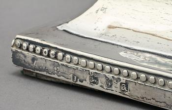 LJUSSTAKAR, ett par, silver, London, England, 1816.