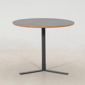 Akaba Table.