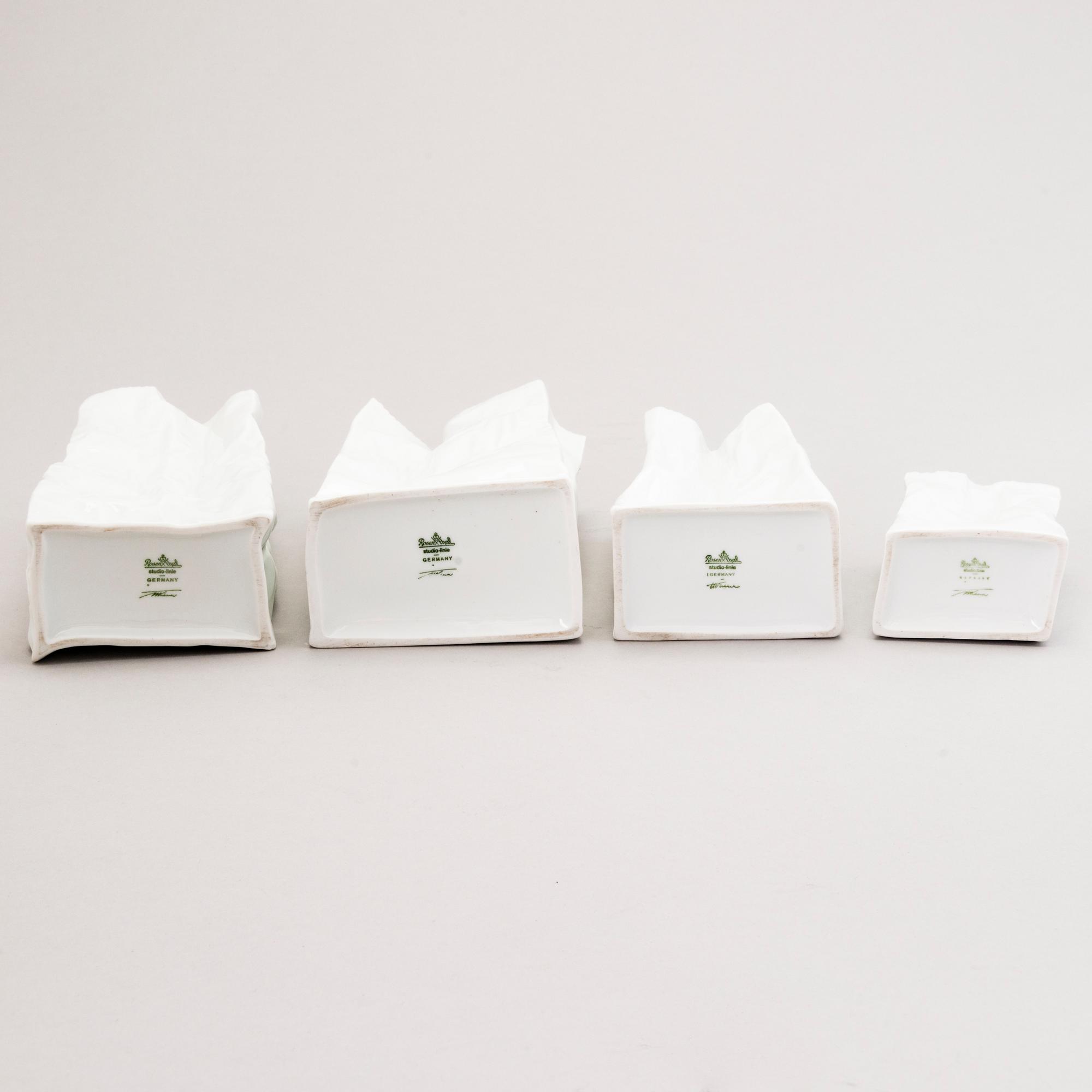 TAPIO WIRKKALA, NELJÄ MALJAKKOA, "Paperipussi", keramiikkaa, Rosenthal.