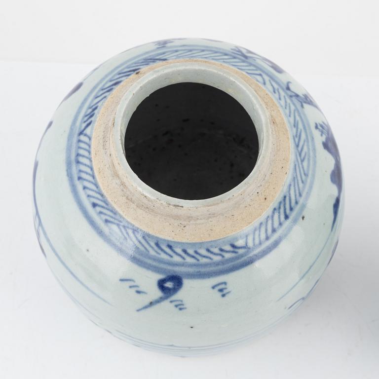 Vaser/bordslampor, 2 st, porslin, Kina, 1700-1800-tal.