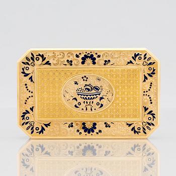 A gold and enamel box, possibly Swiss, early 19th century, Empire.