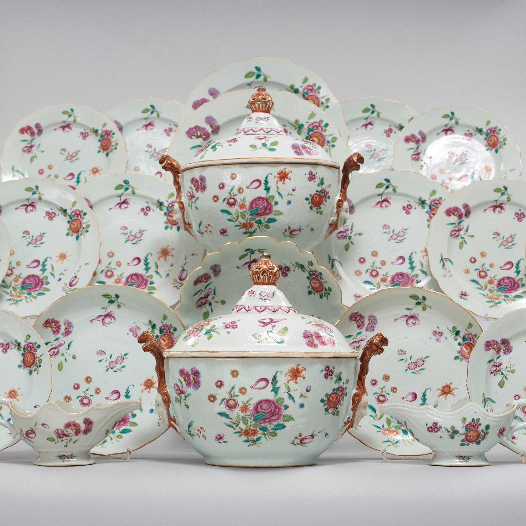 An export porcelain famille rose dinner service, Qing dynasty, Qianlong (1736-1795), (59 pc).