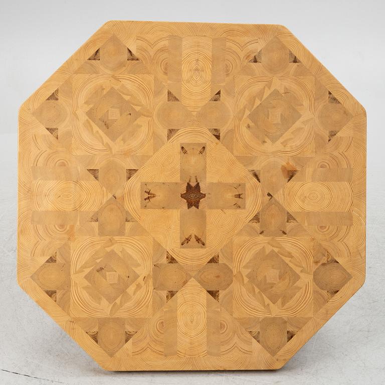 Coffee table, late 20th century.