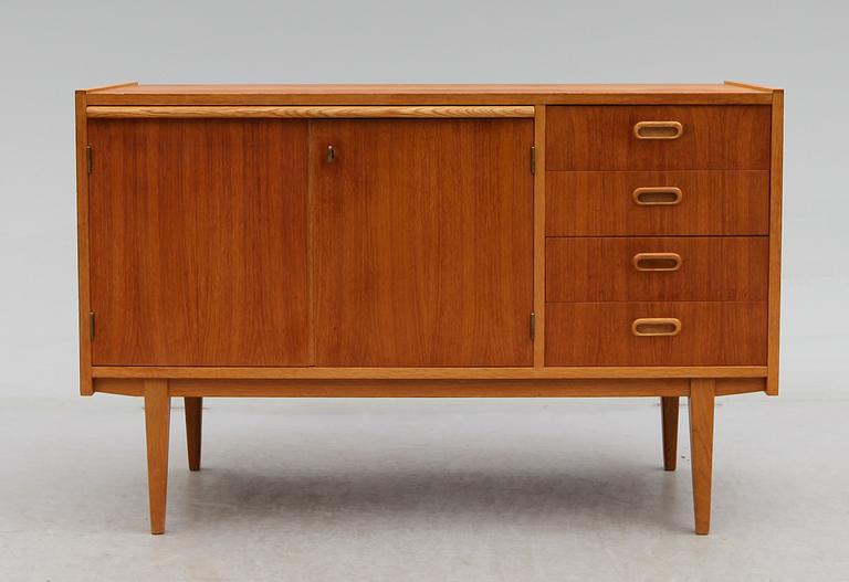 SIDEBOARD, 1900-talets andra hälft.