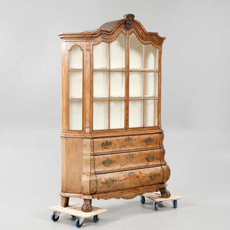 VITRINSKÅP, senbarock, sannolikt Holland, 1700-tal.