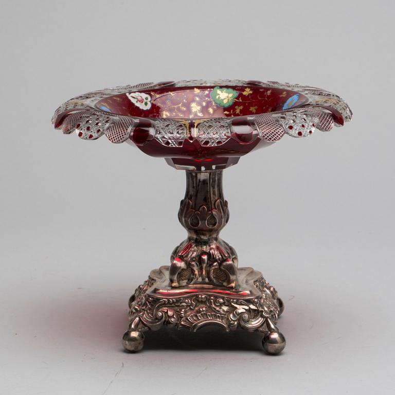 A MID 19 CENTURY SILVER BOWL.