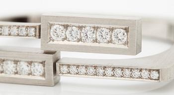 TRUDEL a bangle likely designed by KURT AEPLI.