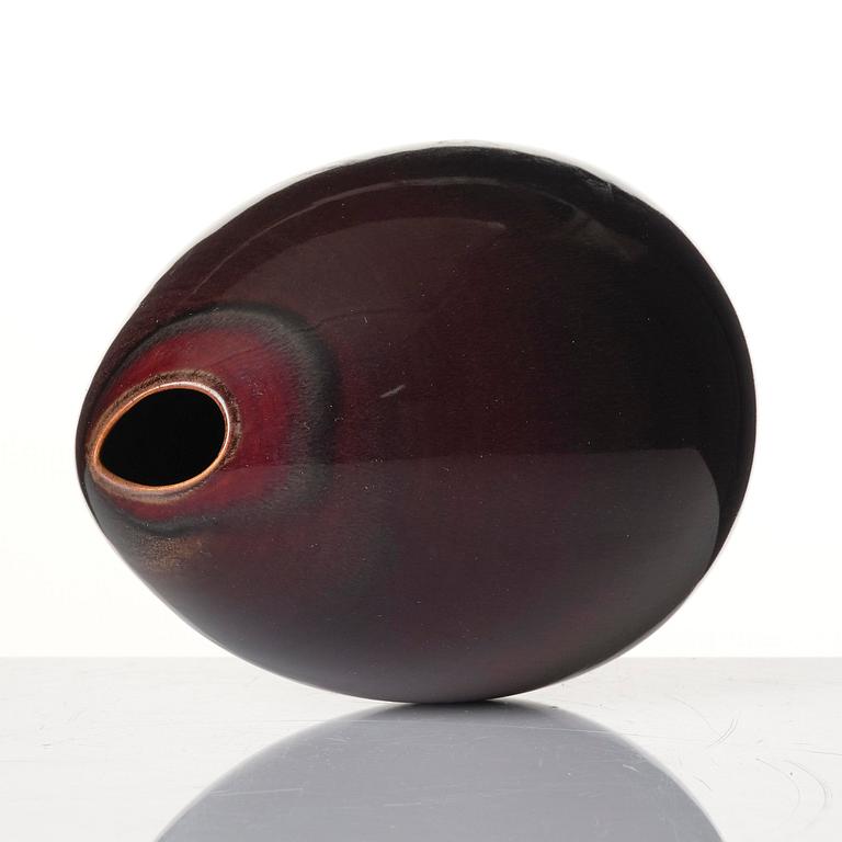 Stig Lindberg, a "Gnurgla" stoneware vase, Gustavsberg Studio, Sweden, 1960.