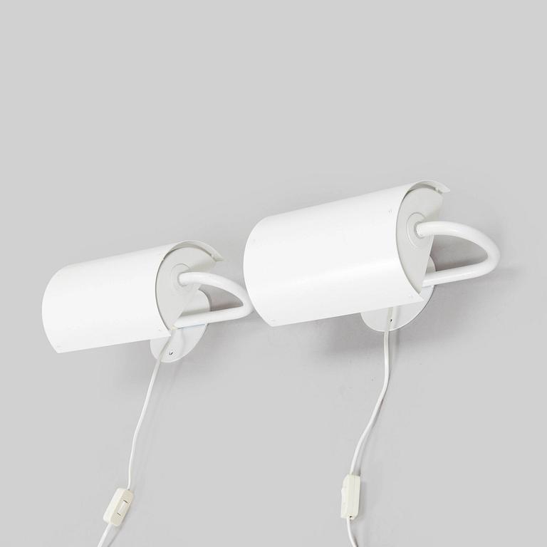 Ben af Schultén, A pair of 1970s "BS 912" wall lights by Metallimestarit for Artek Finland.
