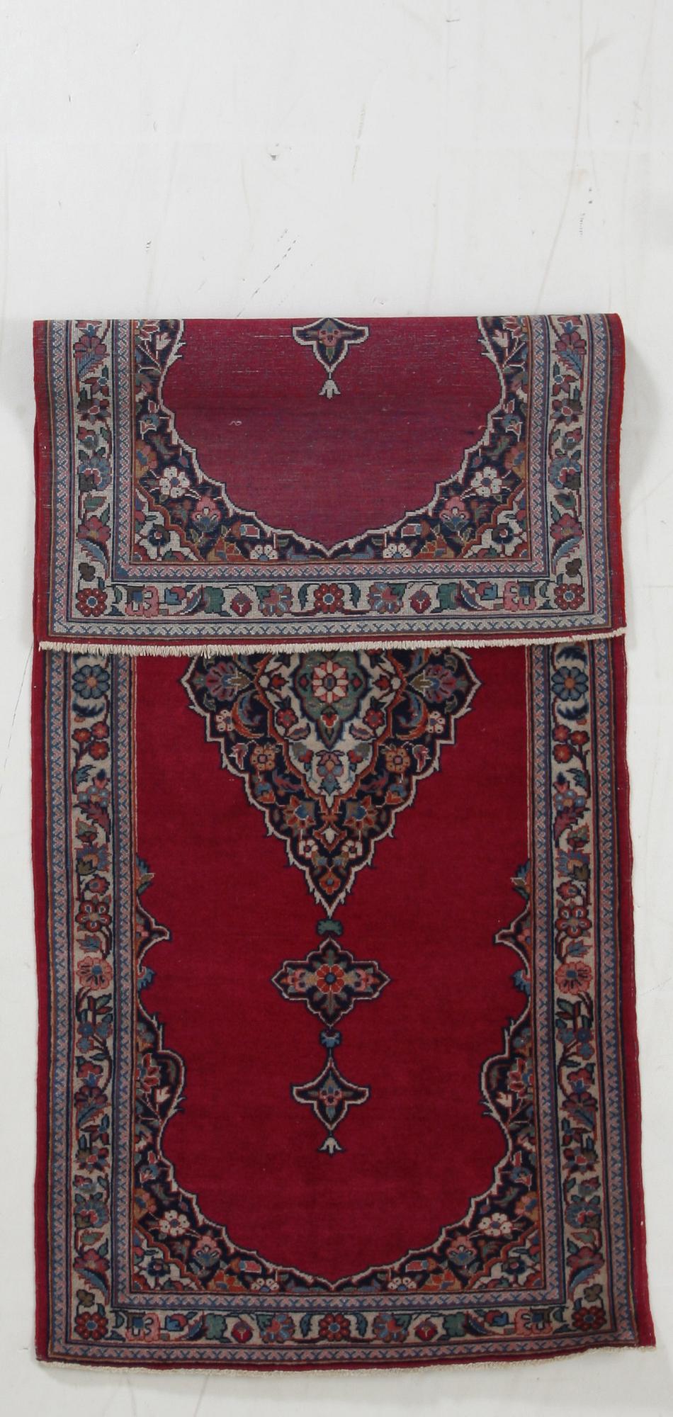 MATTA, semiantik Keshan. 151 x 62.
