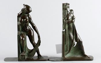 A pair of Axel Gute patinated bronze bookends, Herman Bergman, Sweden 1920's.