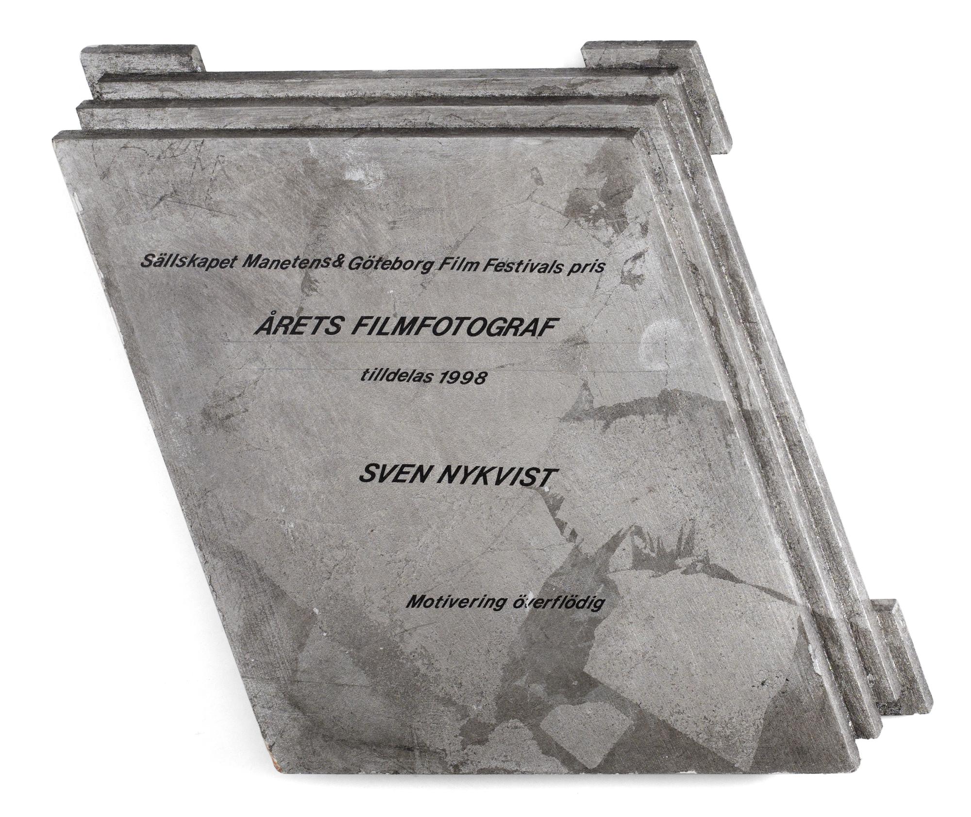 AN AWARD, Society Maneten and Gotenburg Filmfestival prize Photographer of the year 1998.