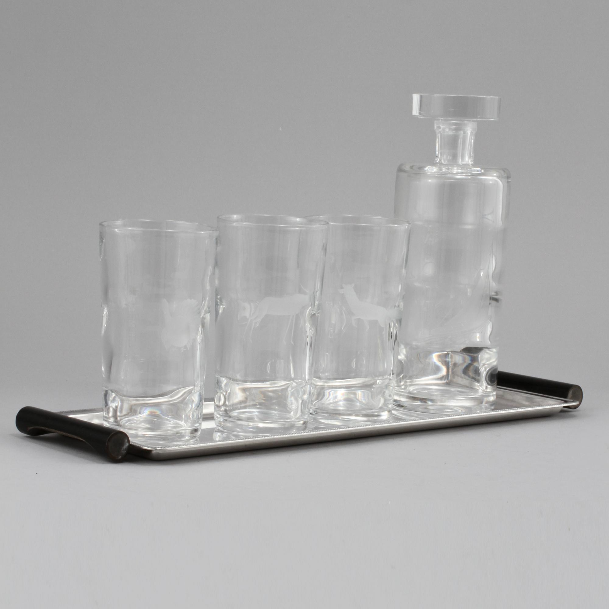 BRICKA samt GLAS, 5 delar, glas och vitmetall, Kosta och GAB, glas daterat 1937?.
