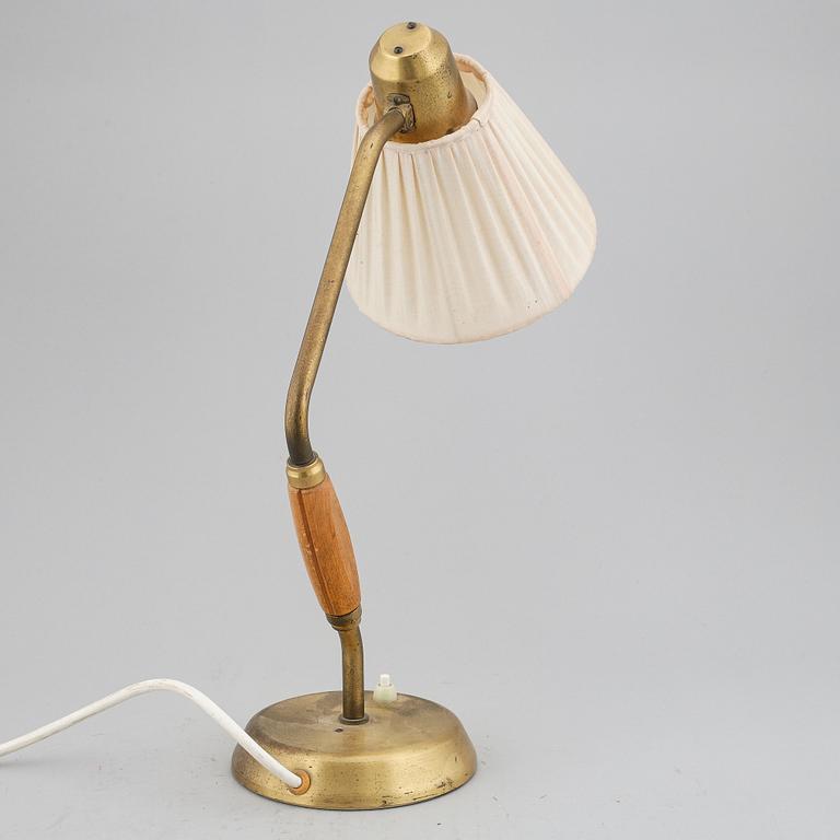 A late 20th Century table light.