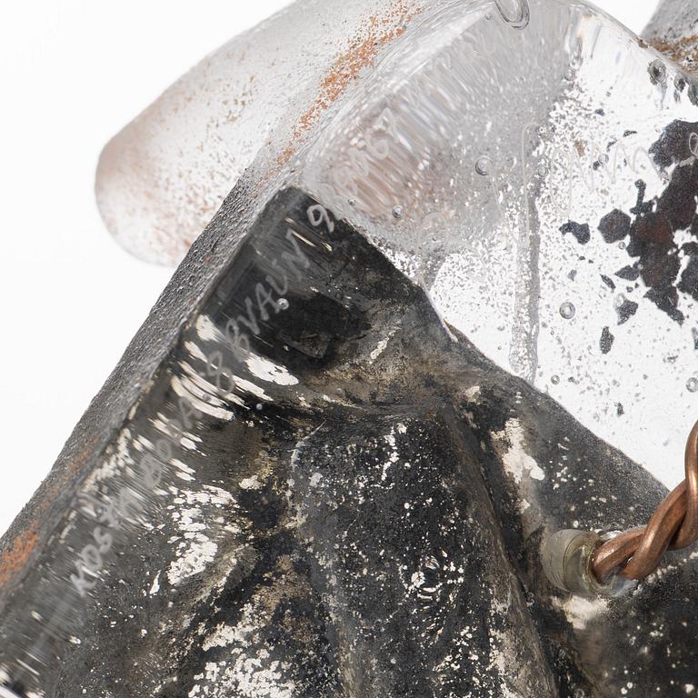 Bertil Vallien, unik väggskulptur, sandgjutet glas, "Idol".