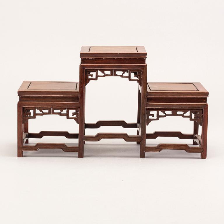 A Chinese 20th century wooden shelf.