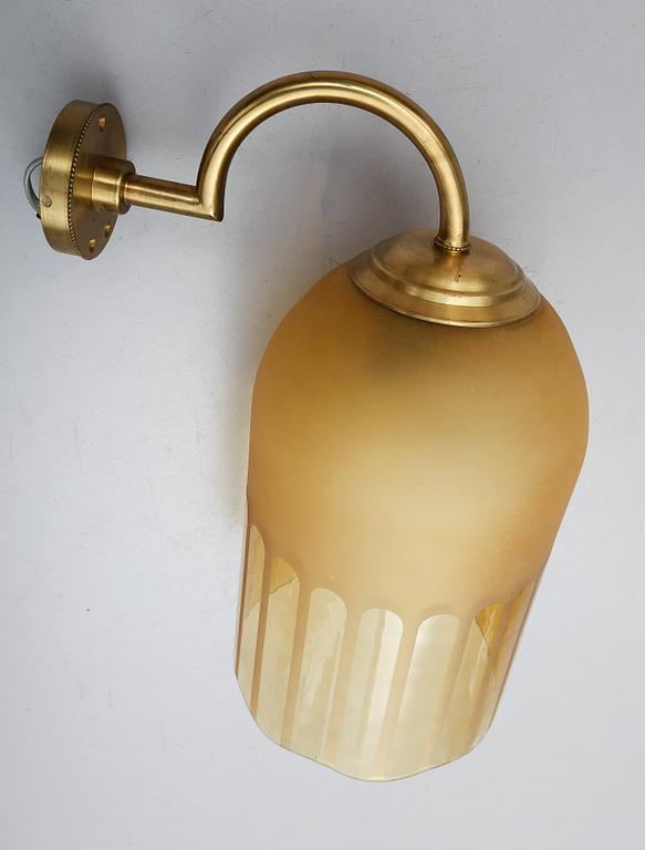 VÄGGLAMPA, 1900-talets första hälft.