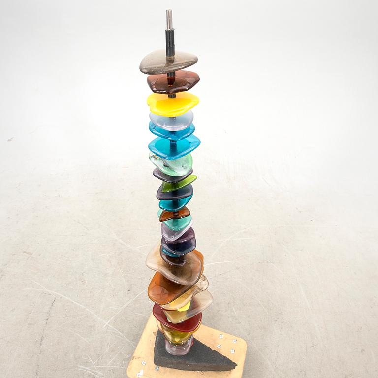 Birgitte Linde, sculpture glass and stone.