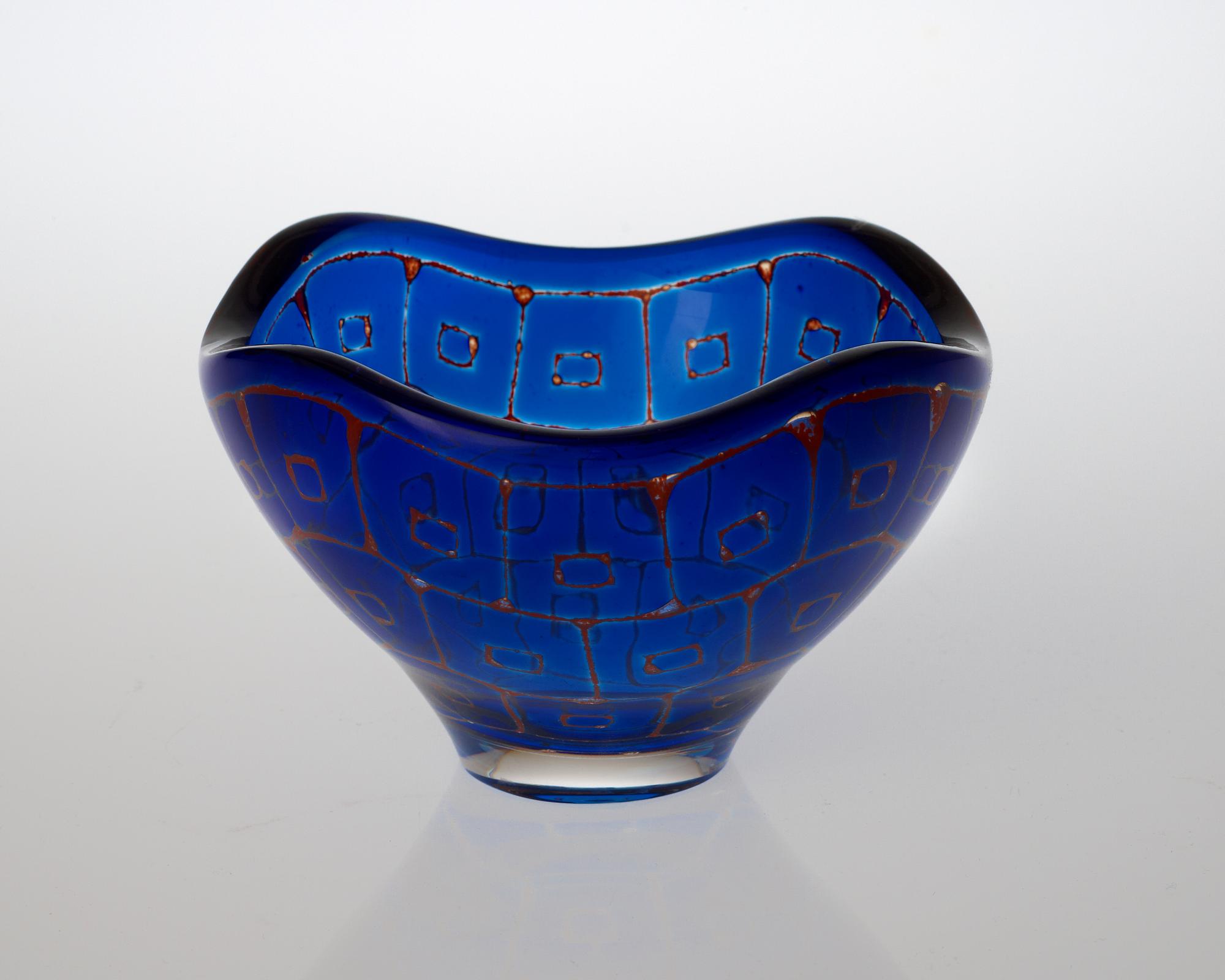 A Sven Palmqvist Ravenna glass bowl, Orrefors, 1978.
