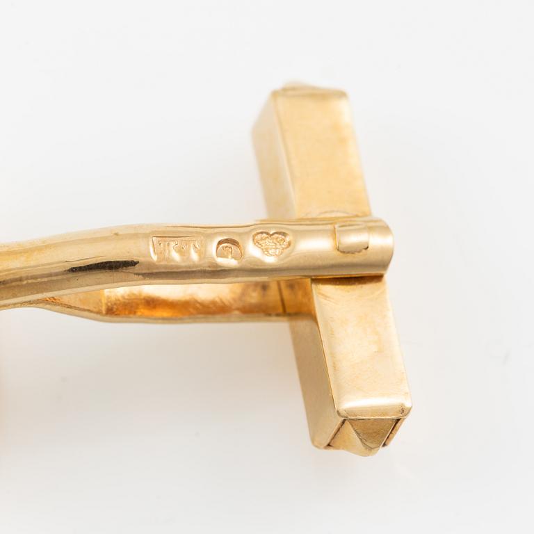 Manschettknappar, ett par, K.Torndals, 18K guld med cabochonslipad jadeit.