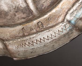 JT RONANDER, Stockholm 1777, Ljusstake, silver, rokoko.