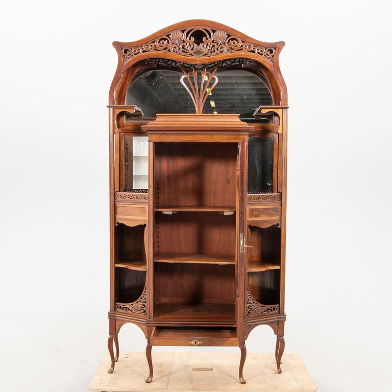 An early 1900s Art Nouveau display cabinet H pander & Zonen Netherlands.