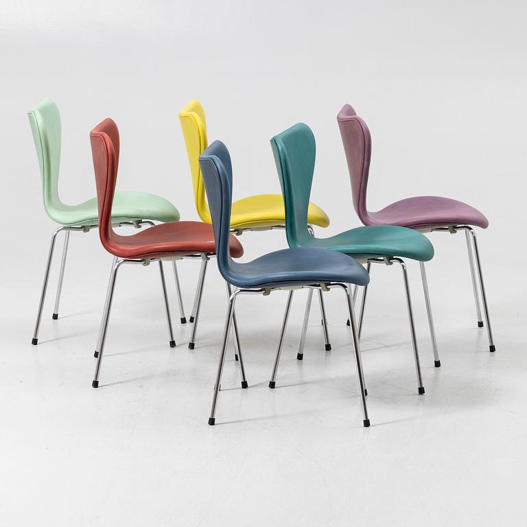 Arne Jacobsen, Chairs, 6, “Series 7” for Fritz Hansen, Denmark, latter half of the 20th century.