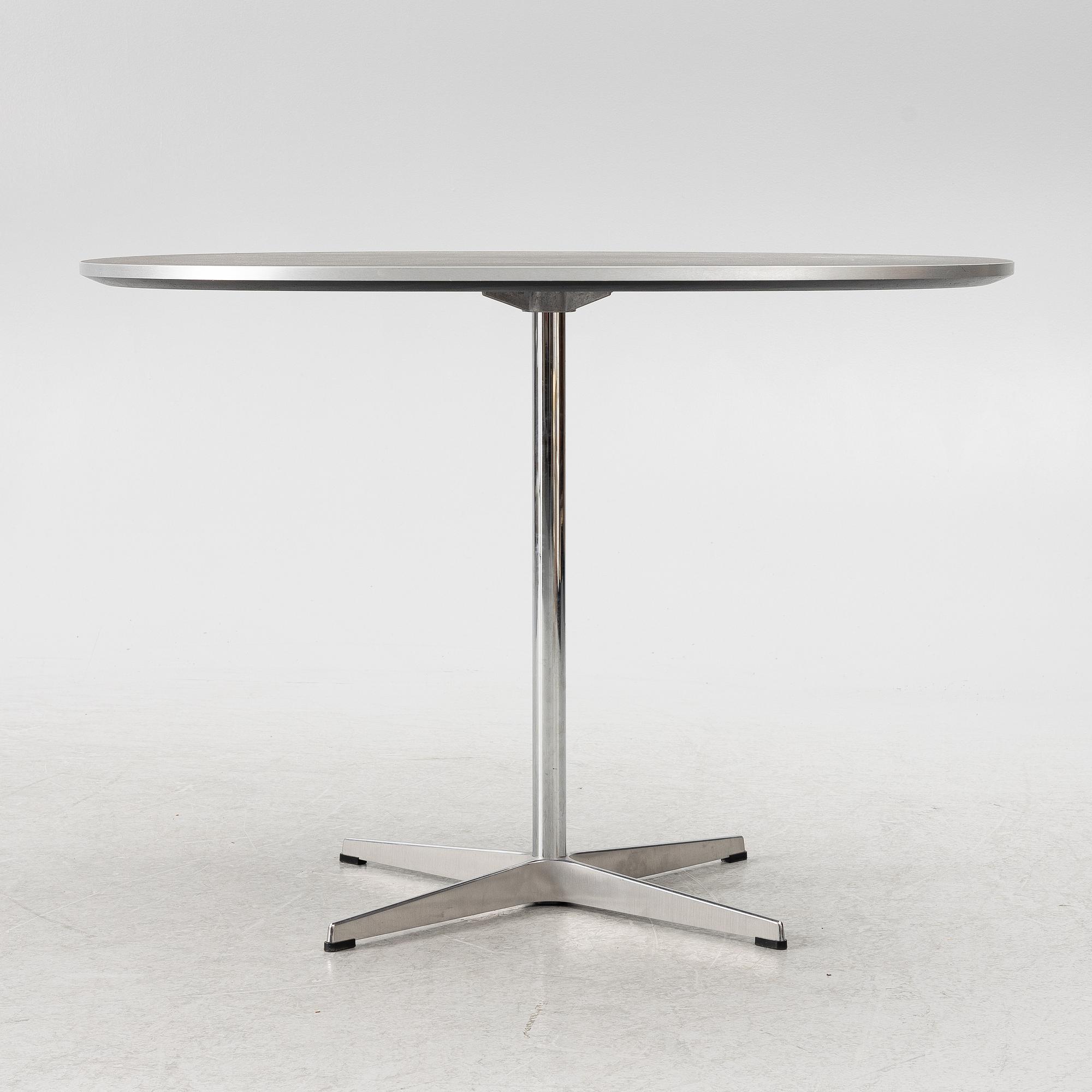 Arne Jacobsen, Bruno Mathsson & Piet Hein, a dining table, Fritz Hansen, Denmark, 2015.
